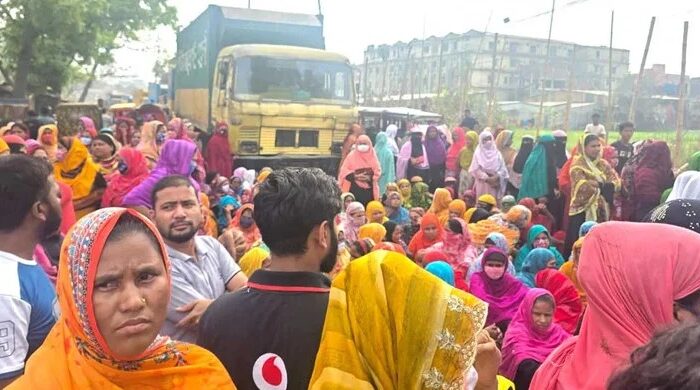 পোশাক শ্রমিক বেতন বোনাস