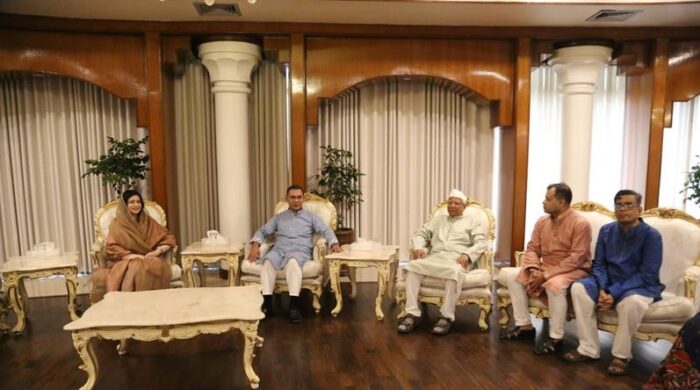 ঈদ শুভেচ্ছা বিনিময়