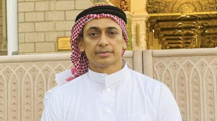 জায়েদ খান