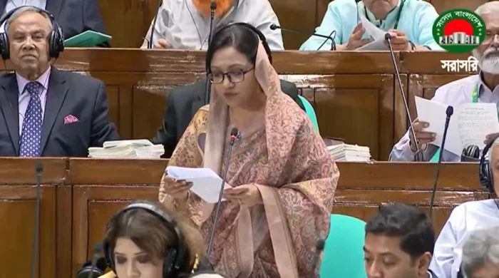 প্রতিমন্ত্রী শারমিন পুতুল