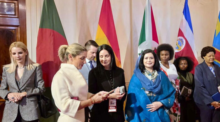 গ্লোবাল সামিটে মেলানিয়া ট্রাম্পসহ ফার্স্ট লেডিদের সঙ্গে জুবাইদা রহমানের সাক্ষাৎ