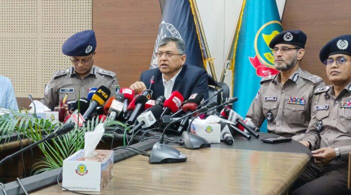 চাঁদাবাজদের তালিকা, কঠোর অভিযানের ঘোষণা