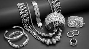 দাম বেড়ে রুপার ভরি এখন কত