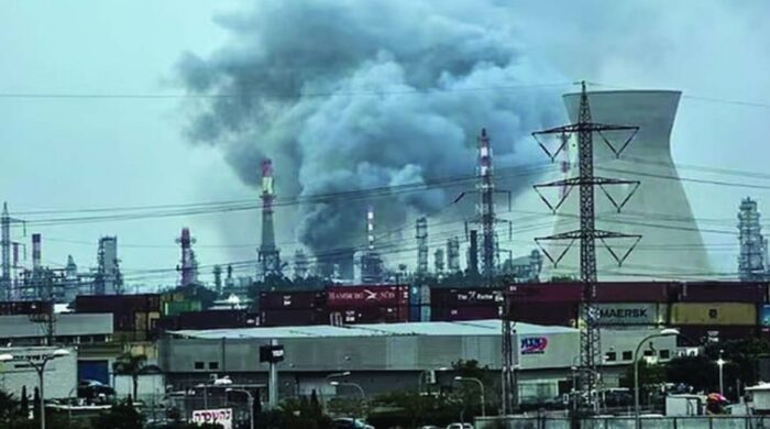 ইসরাইলে ইরানের ক্ষেপণাস্ত্র হামলা, বিদ্যুৎ বিপর্যয়