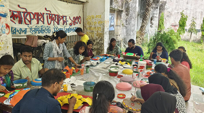 বর্ষবরণে মুখর চবির চারুকলা ক্যাম্পাস