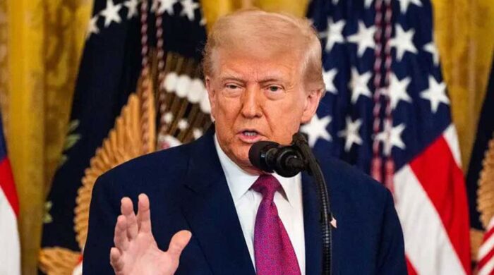 ট্রাম্প যুক্তরাজ্য শুল্ক হুমকি