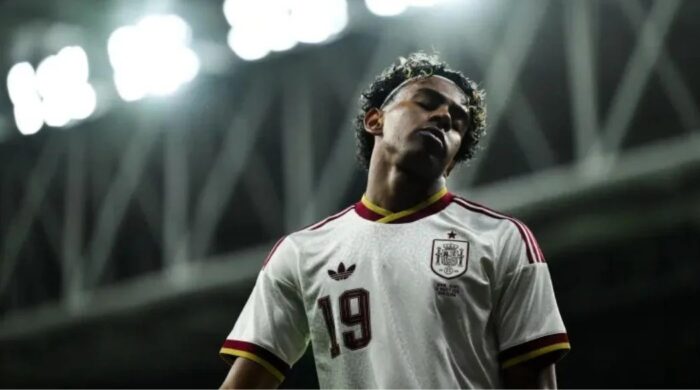 মুসলিমবিদ্বেষী স্লোগান ইয়ামাল প্রতিক্রিয়া