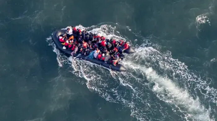 লিবিয়ার উপকূলে নৌকাডুবি, নিহত ১৭