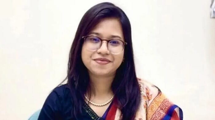 মনিরা শারমিন মনোনয়ন বাতিল