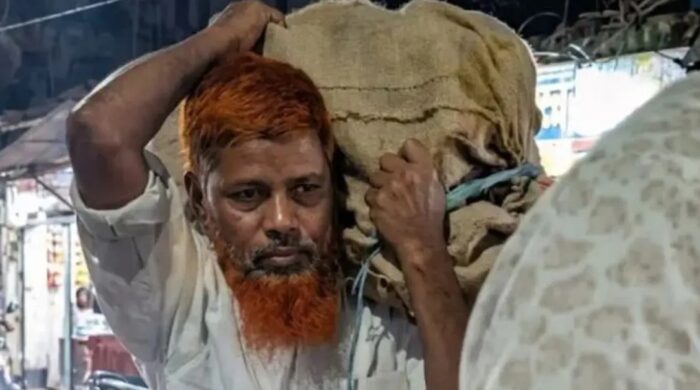 রাস্তায় পড়ে ছিল এসএসসি পরীক্ষার ২৬৮টি উত্তরপত্র