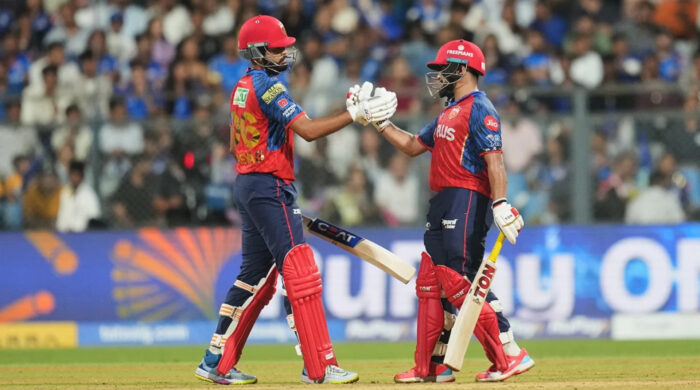 গিলের ঝলকে গুজরাটের জয়, ব্যর্থ কলকাতা