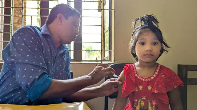 টিকা না পাওয়ায় শিশুদের মাঝে বাড়ছে হাম