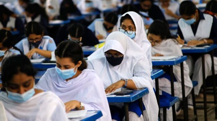 উদ্দীপনায় শুরু এসএসসি ও সমমান পরীক্ষা ২০২৬