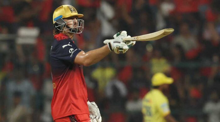 ডেভিড তাণ্ডবে এক ম্যাচে যত রেকর্ড