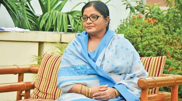 ডলি জহুর আক্ষেপ মন্তব্য