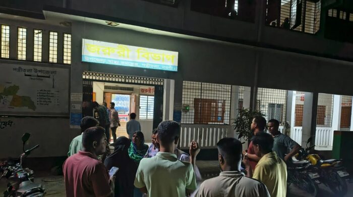 পত্নীতলায় সড়ক দুর্ঘটনায় ২ ব্যবসায়ী নিহত