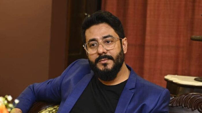 রাজনীতিবীদ রাজ চক্রবর্তী