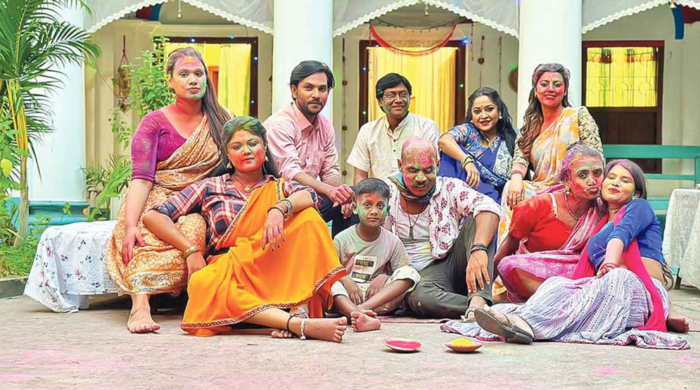 পাইরেসির কারণে ওটিটিতে মুক্তি পেল ‘রঙবাজার’ সিনেমা