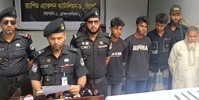 নাটোরে র‌্যাবের ওপর হামলা, আহত ৫ সদস্য