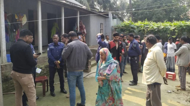 বগুড়ায় চুরির অভিযোগে গণপিটুনিতে প্রাণহানি