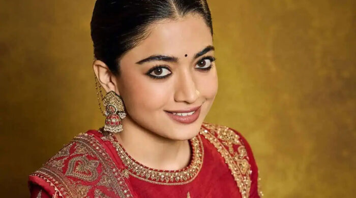 সাফল্যের তুঙ্গে রাশমিকা: এক ধাক্কায় বাড়ল সাত গুণ পারিশ্রমিক