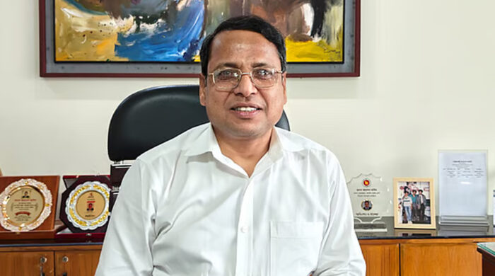 রাজস্ব বাড়ানোই বড় চ্যালেঞ্জ, বললেন নতুন এনবিআর চেয়ারম্যান