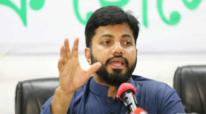 সরকারকে ব্যর্থ দেখাতে বিভ্রান্তি ছড়ানোর অভিযোগ ইশরাকের