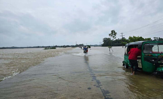 সুনামগঞ্জে কুশিয়ারা নদীর পানি বিপদসীমার উপরে