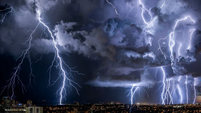 বজ্রপাতের আতঙ্কে নেত্রকোনা, ৭ মাসে প্রাণ গেল ১৩ জন