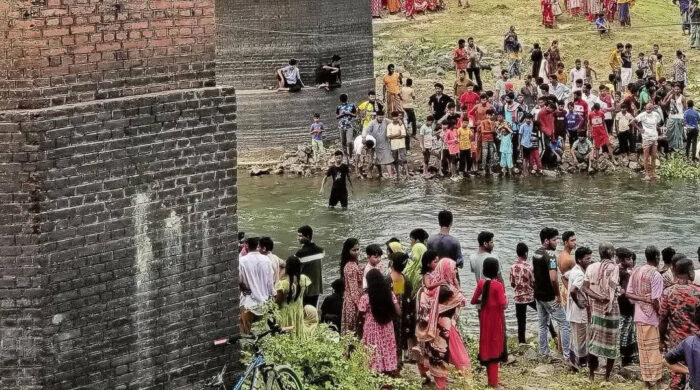 খালে গোসলে নেমে প্রাণ গেল চার মাদরাসা শিক্ষার্থীর