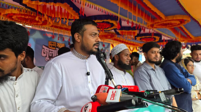 জয়পুরহাটে সরকারের সমালোচনায় সরব নাসীরুদ্দীন পাটওয়ারী