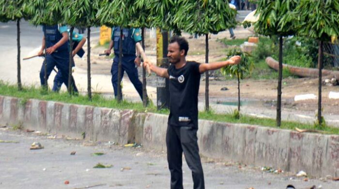 রাষ্ট্রীয় মর্যাদায় পালিত হচ্ছে জুলাই শহীদ দিবস