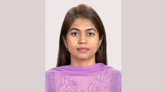 ছুটি ছাড়াই বিদেশযাত্রা, চাকরি হারালেন এনবিআর কর্মকর্তা