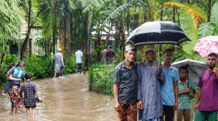 কালভার্ট দখলে জলাবদ্ধতা, পানিবন্দি পাঁচ শতাধিক পরিবার