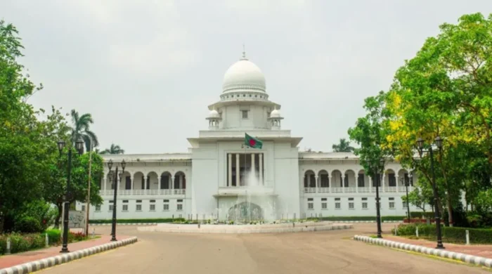 পুরুষ নির্যাতন প্রতিরোধ আইনের দাবিতে হাইকোর্টে রিট