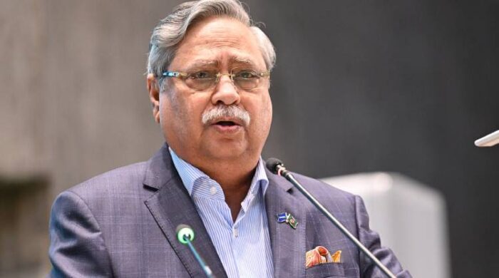 রাষ্ট্রপতির স্বাস্থ্য সংকট, চিকিৎসকদের পূর্ণ বিশ্রামের পরামর্শ