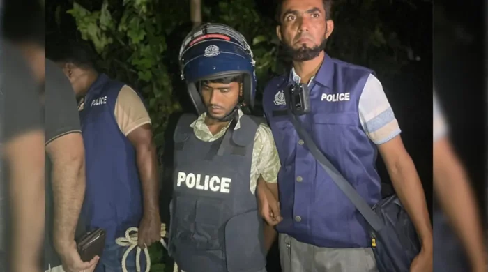 মায়ের ওপর দীর্ঘদিনের ক্ষোভের জেরে শ্বাসরোধে হত্যা: ছেলে গ্রেপ্তার