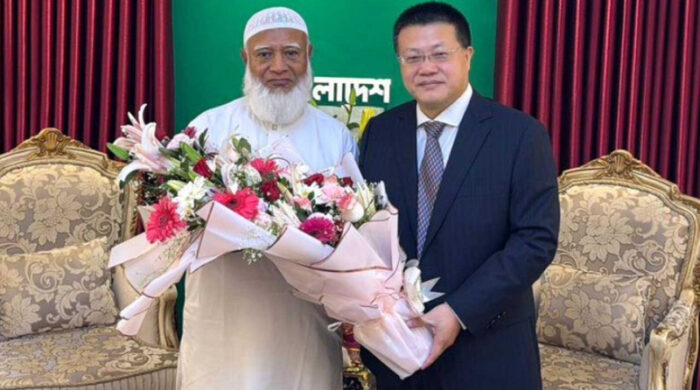 চীনা রাষ্ট্রদূতের সাথে বিরোধীদলীয় নেতার বৈঠক