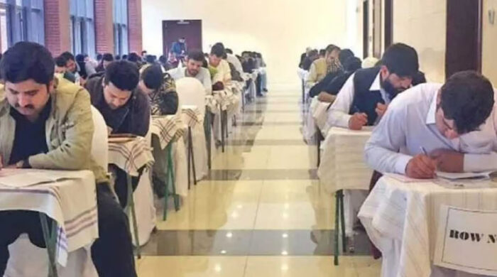 পাকিস্তানে আফগান শিক্ষার্থীদের মেডিক্যাল শিক্ষা বন্ধ