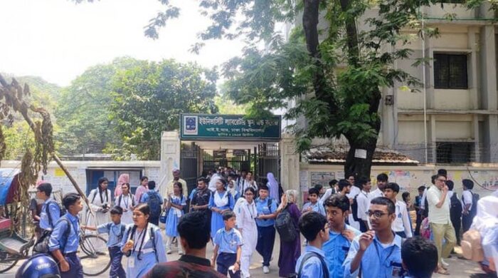 বুধবার দেশের সব শিক্ষাপ্রতিষ্ঠান বন্ধ ঘোষণা