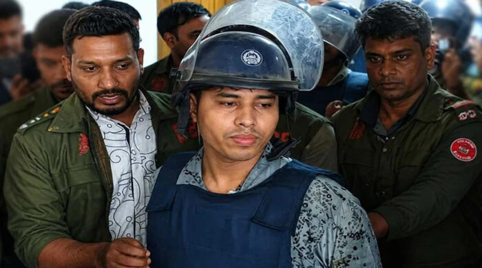 শীর্ষ সন্ত্রাসী ডেভিড ইমনের আরও পাঁচ দিনের রিমান্ড মঞ্জুর