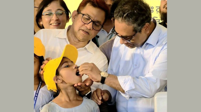 রোগ প্রতিরোধে জোর, দেশজুড়ে কলেরা টিকাদান শুরু