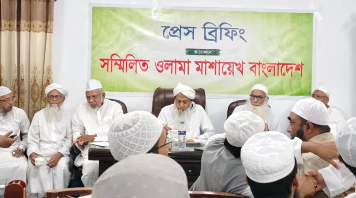 লিংকনকে ধর্ম প্রতিমন্ত্রী না করার দাবি