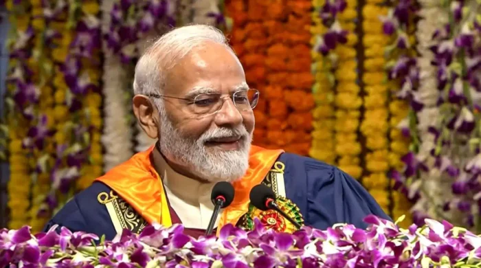 শক্তিশালী ইমেজ ছেড়ে রিলসে মোদি, নজরে জেন জি