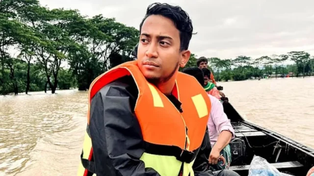 নেপালে আটকা তাসরিফ, ধসে গেছে ফেরার সড়ক
