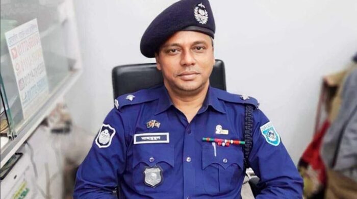 টাকা দাবির কল রেকর্ডে ক্লোজড পুলিশ