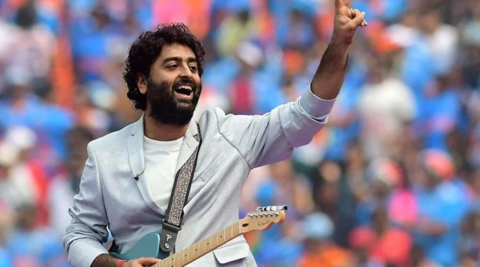 এক গানের জন্য ২০০ বার কণ্ঠ দিলেন অরিজিৎ