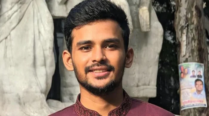বিদেশে অর্থ বিনিয়োগের প্রমাণে রাজনীতি ছাড়ার ঘোষণা আসিফের