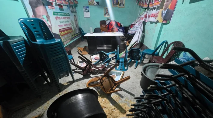 কুষ্টিয়ায় বিএনপি কার্যালয়ে হামলা