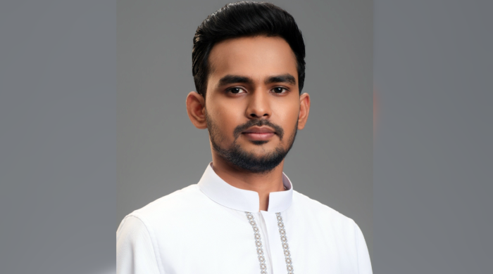 আসিফ মাহমুদের দেশত্যাগ ঠেকাতে দুদকের উদ্যোগ